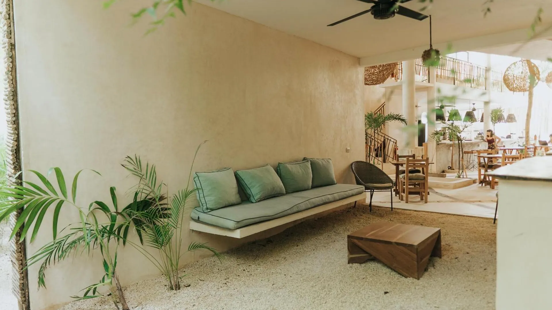 Koos Tulum Hotel