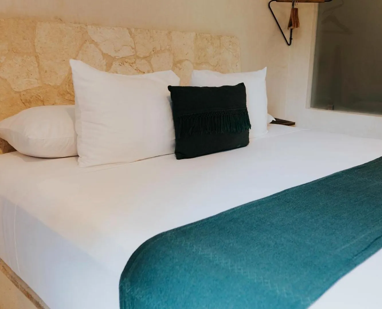 Koos Tulum Hotel